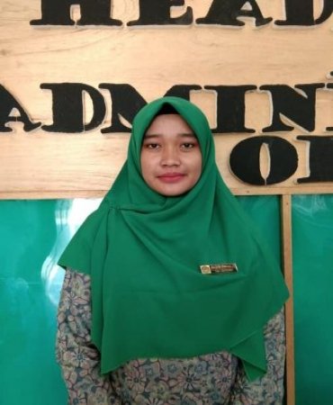 Zikra Fitriwa Adriani Aulia S,Pd